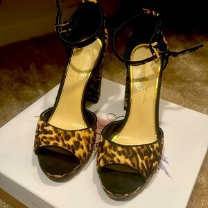 Jessica Simpson platform sandal. Natural leopard haircalf